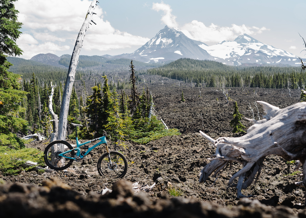 Images for Our Land: Traversing Oregon article.