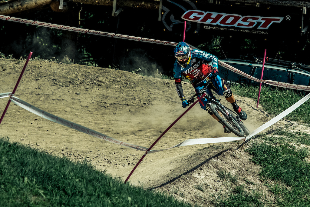 Tomas Slavik leads qualifying by over a second advance -
Photographer: Christoph Vonmetz