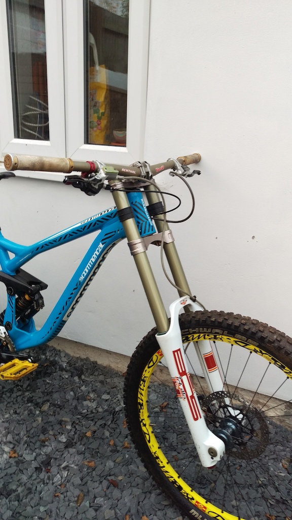 2011 Commencal Supreme V3 Large