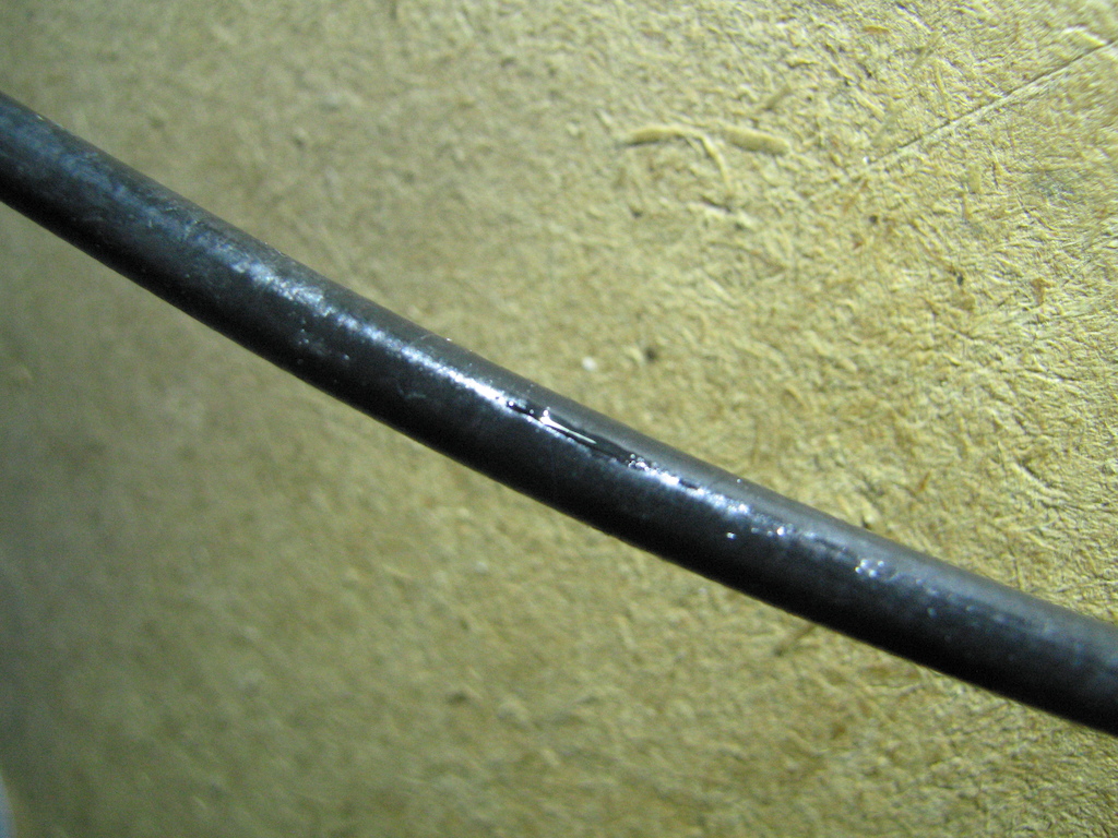 In line slice around 56cm from cable joint at lever.