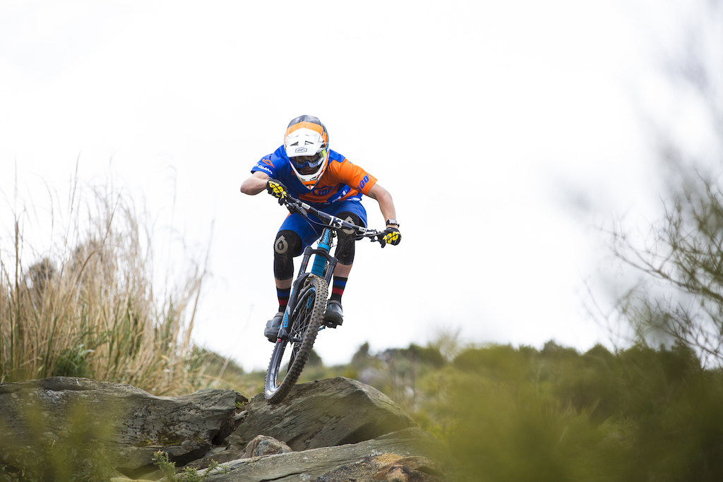 Keep an eye on this young junior. Ben Friel, 18, took some stage wins over Justin Leov at the Emerson's 3 Peaks Enduro mountain bike race held in terrain above Dunedin, New Zealand on December 03-04, 2016. He eventually finished fourth, but this kid flies.