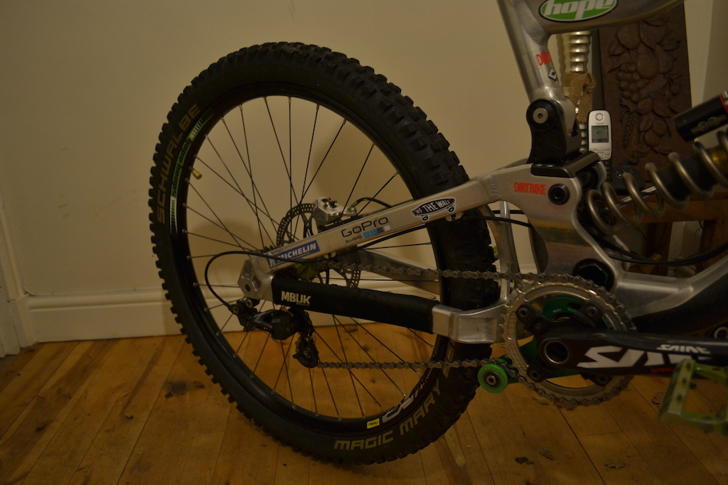 2012 Nukeproof Scalp Large ((HIGH SPEC))