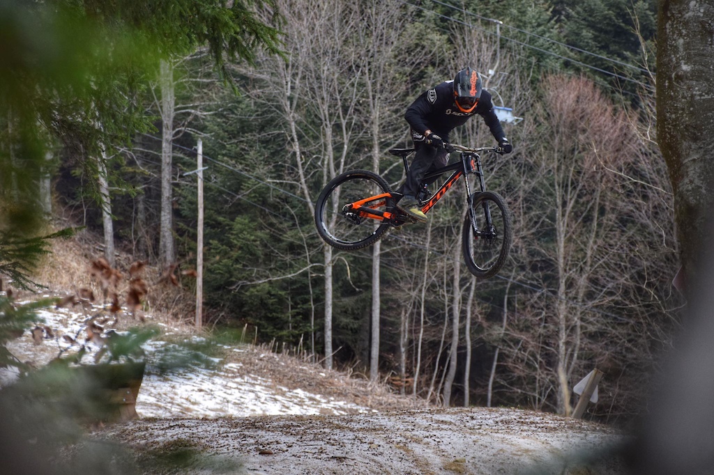 whip session in CDA on snow