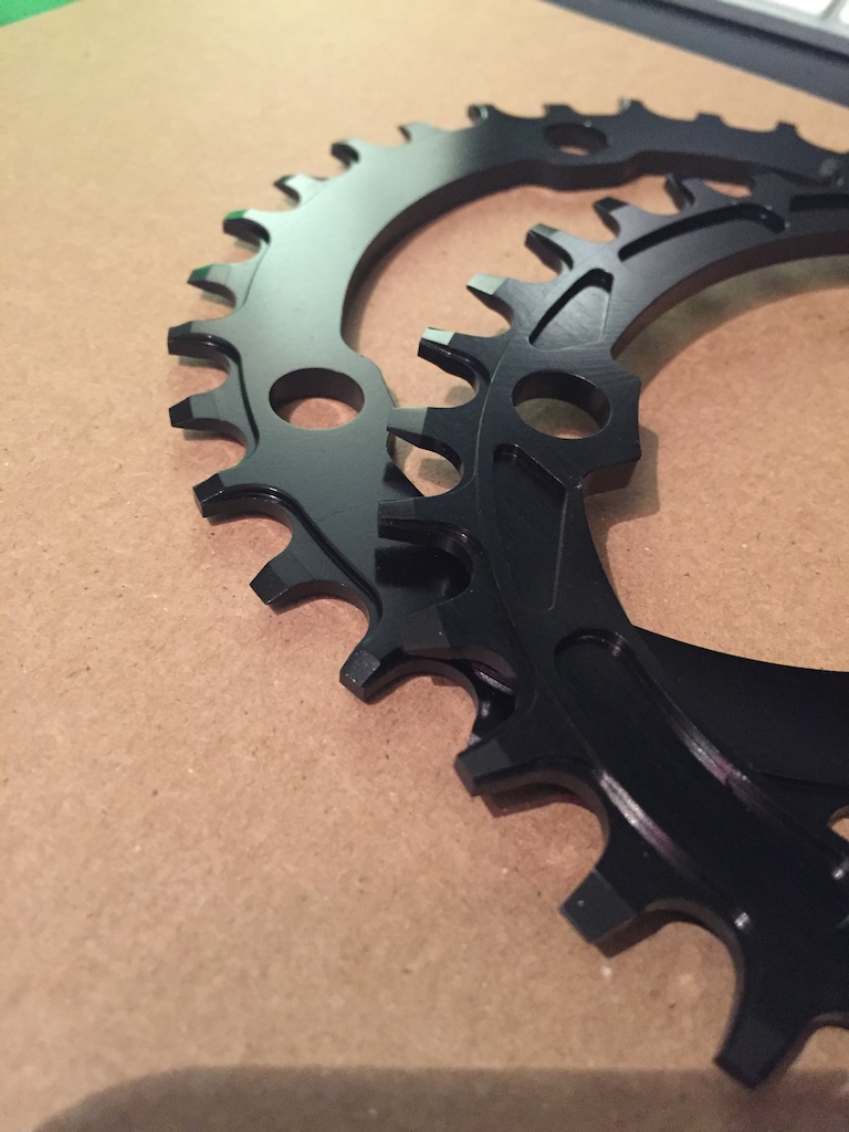 0 Single Narrow Wide Chainrings (32t / 104 BCD)