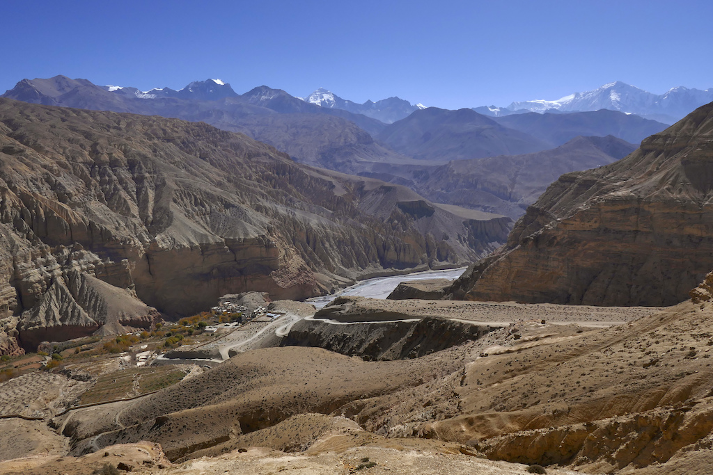 The epic climb up into Upper Mustang