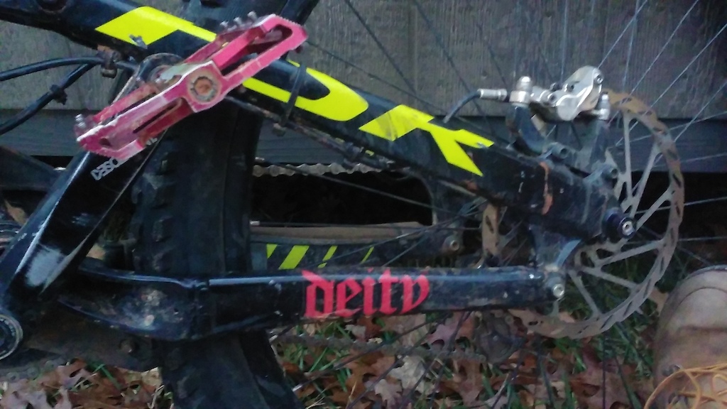 2014 Specialized Status