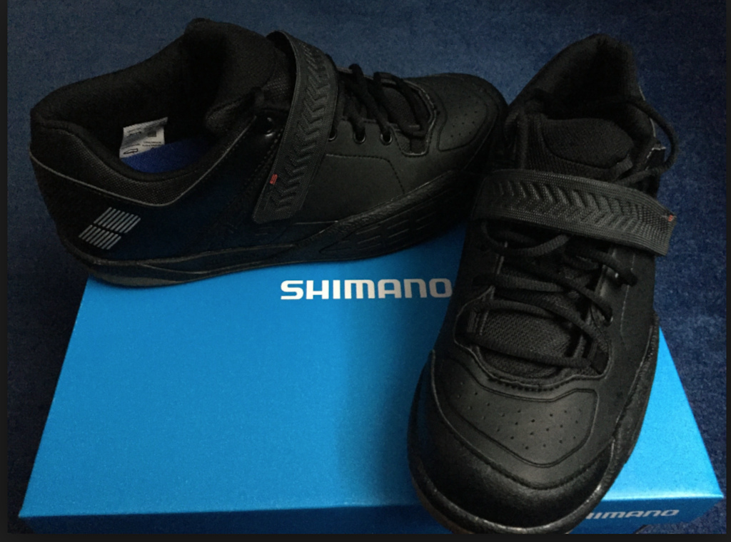 2016 Shimano AM5 sz 45