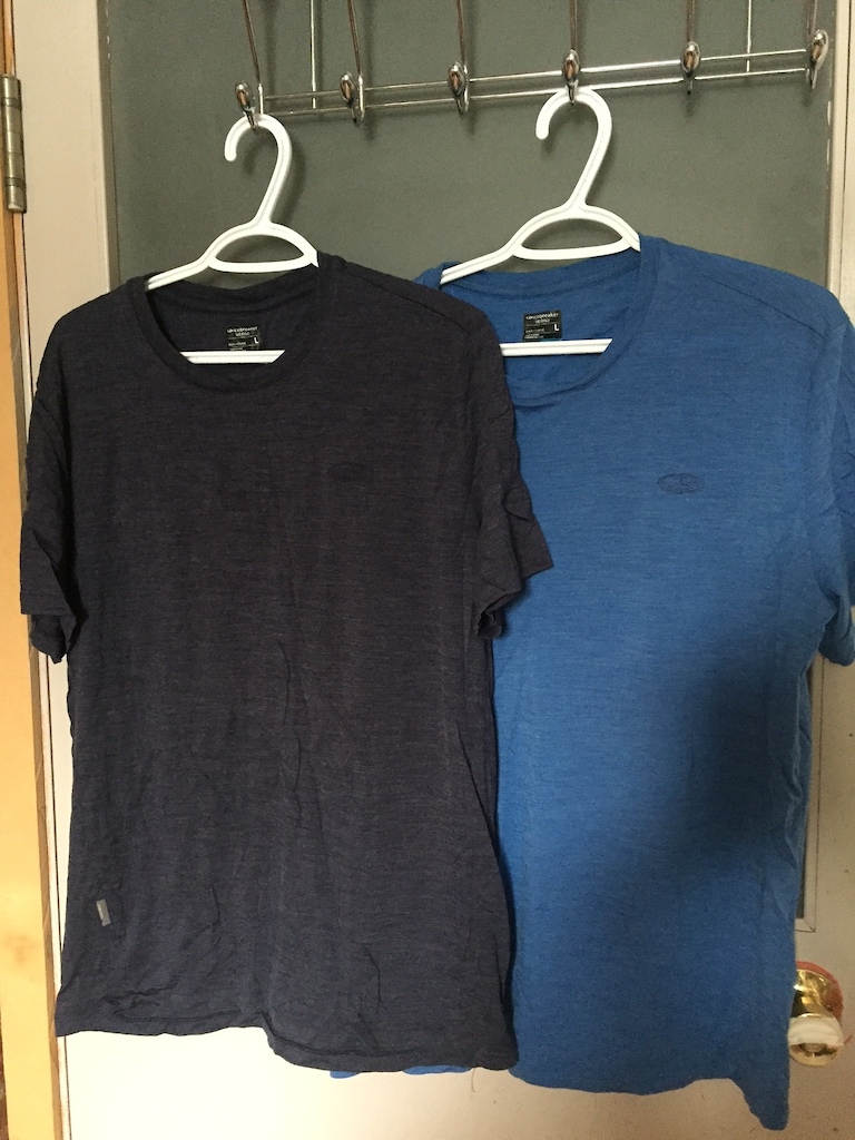 2015 Icebreaker Coollite T-Shirts- L, 1 navy &amp; 1 light blue