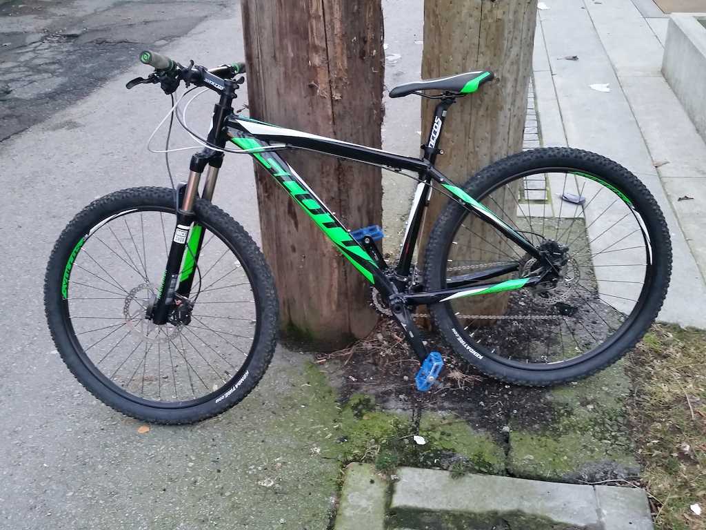 shimano wide bike shoes