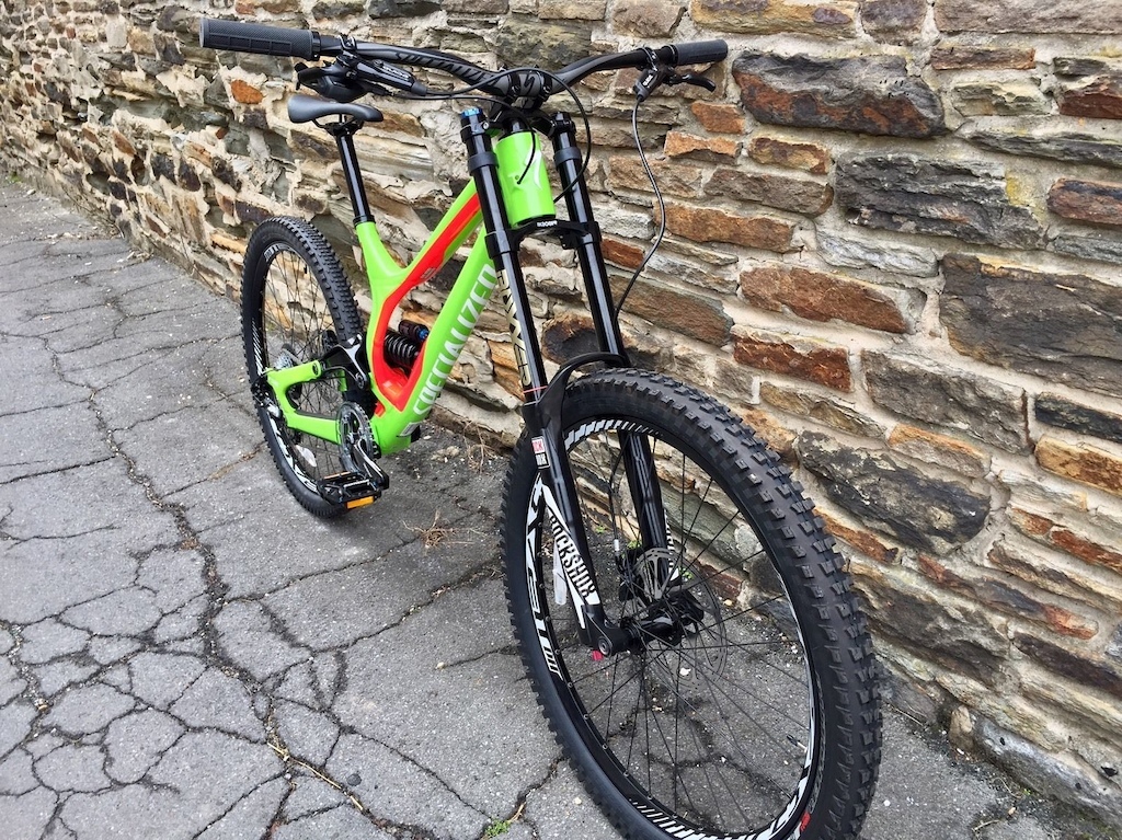 2017 Demo 8 I NEVER RIDDEN