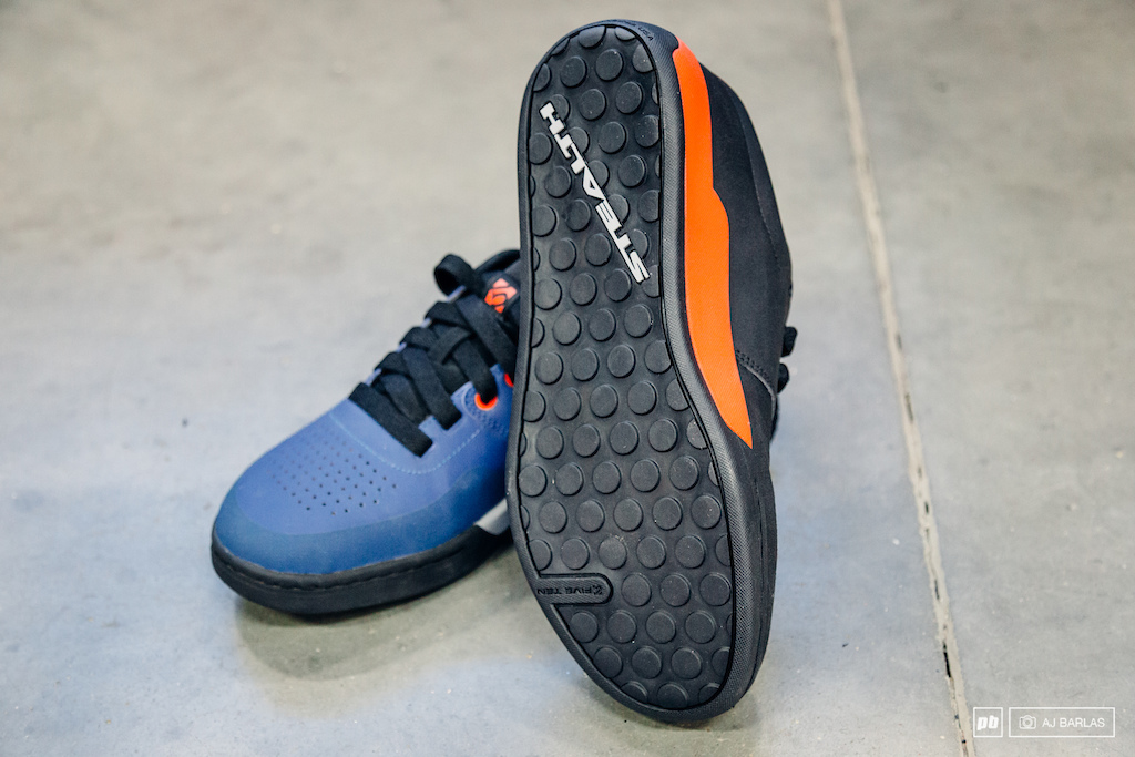 The updated S1 dotty outsole of the Freerider Pro.