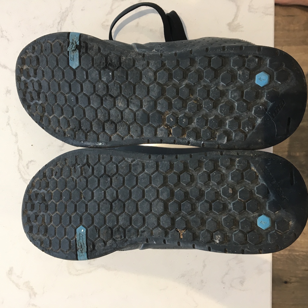 2015 Specialized 2F0 shoes