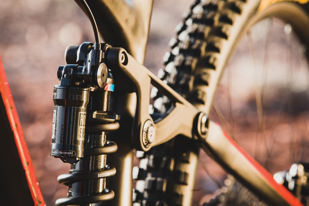 RockShox Announce New Super Deluxe Coil - Pinkbike