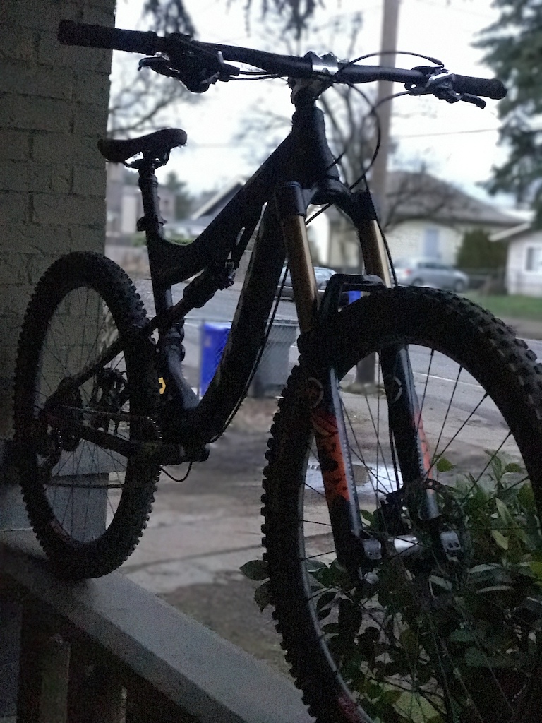 2016 Pivot Mach 6 AL