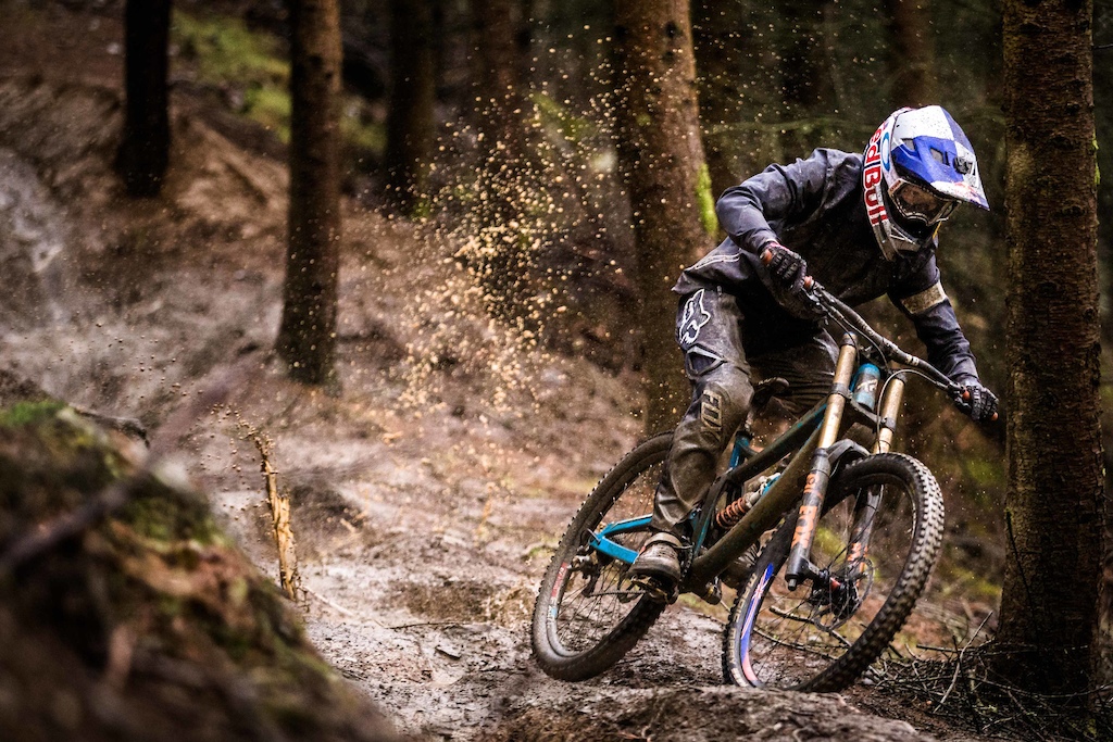 Crafting Performance: From Gym to Trail with FMD Racing