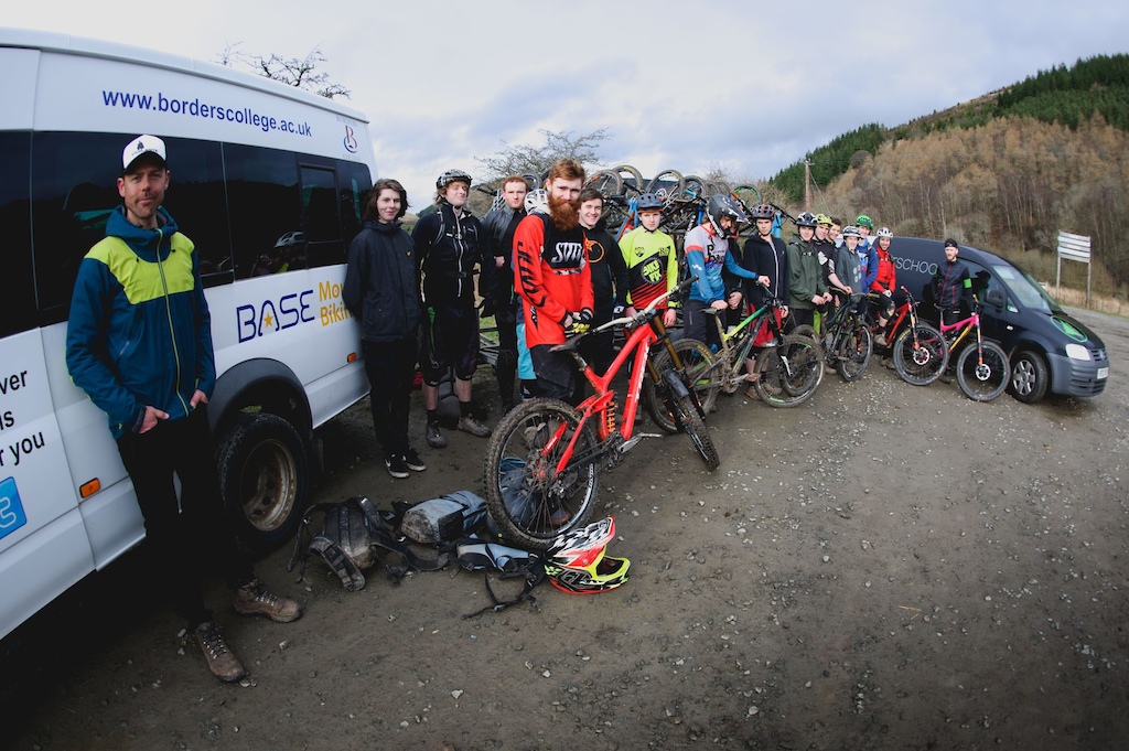 BASE mtb college