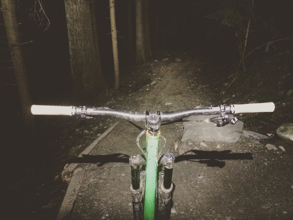 Night ride on Fromme....Remember those??? #nightride #backonfromme #transitionbikes #north_shore_bike_shop
