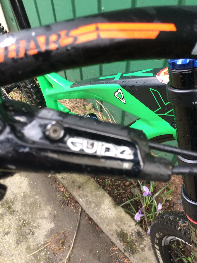 2016 YT Tues al M