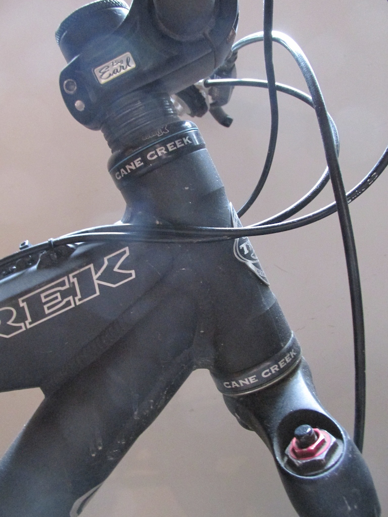 2005 Trek Session 77 **good condition**