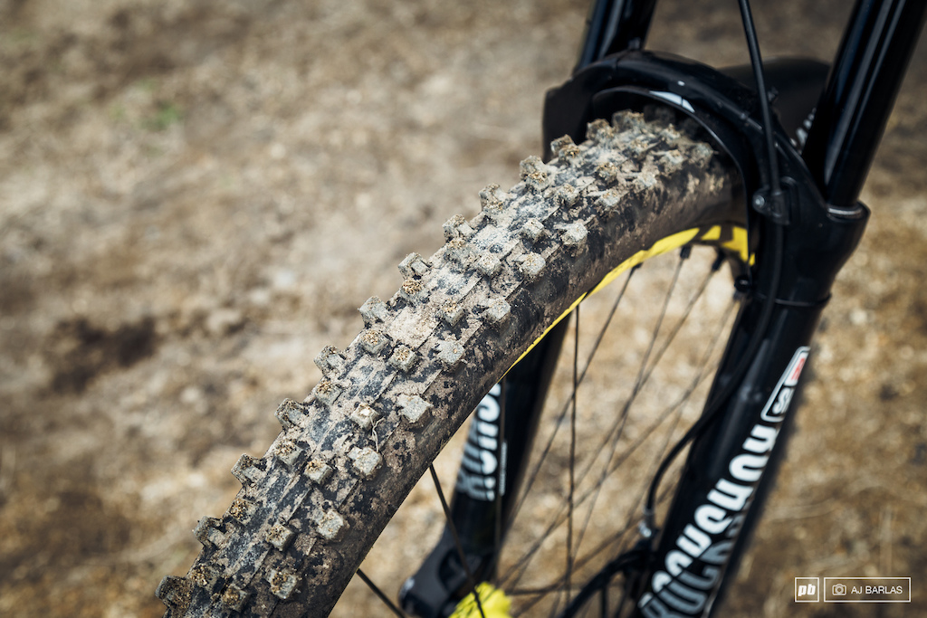 Barel was out on Maxxis Wet Sceam tires.