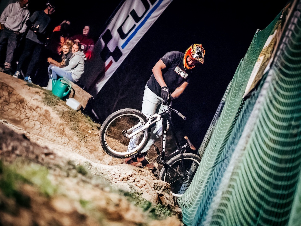 AS Motor Pumptrack Event Enslingen
Deutsche Pumptrack Tour - DPT Series 
DPTSeries.com 
https://www.facebook.com/DeutschePumptrackTour/?ref=bookmarks 
https://www.instagram.com/dptseries/ 
https://www.youtube.com/channel/UCRRFwa9t8kJQPWMFYeZ-RTQ 
Photo: Herr Loeffler
Pumptrack.de