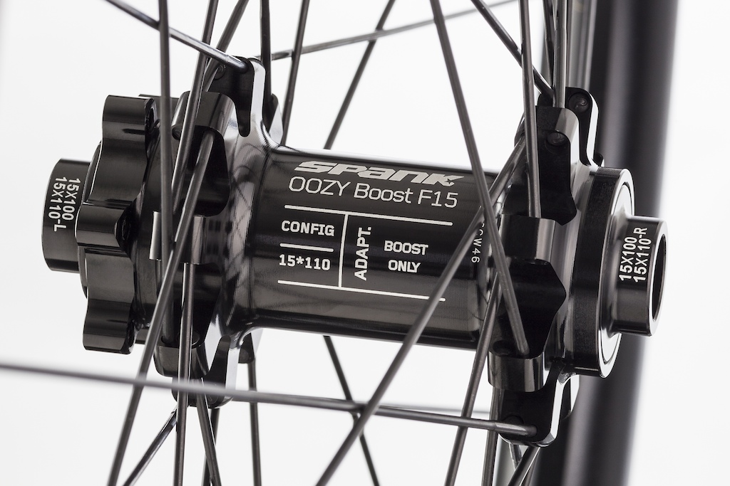 OOZY_Trail_395+_Boost_Wheelset_650B_FrontHub