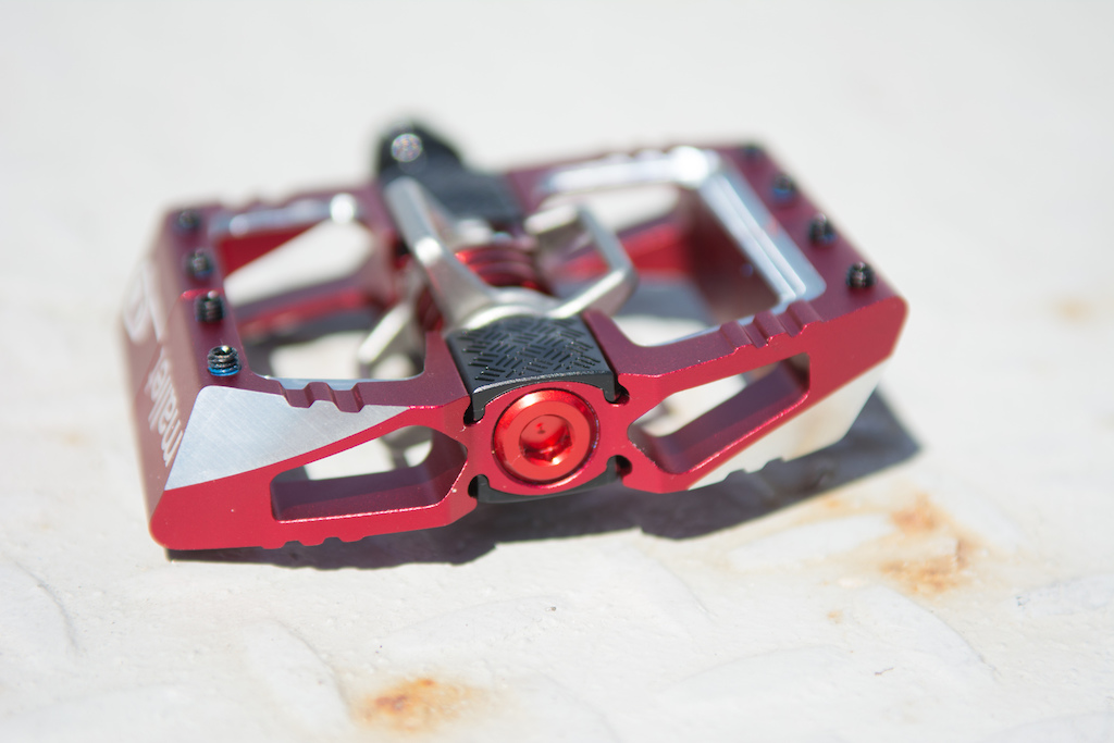 Crankbrothers' New Mallet DH Pedals, 160mm Highline Dropper Post