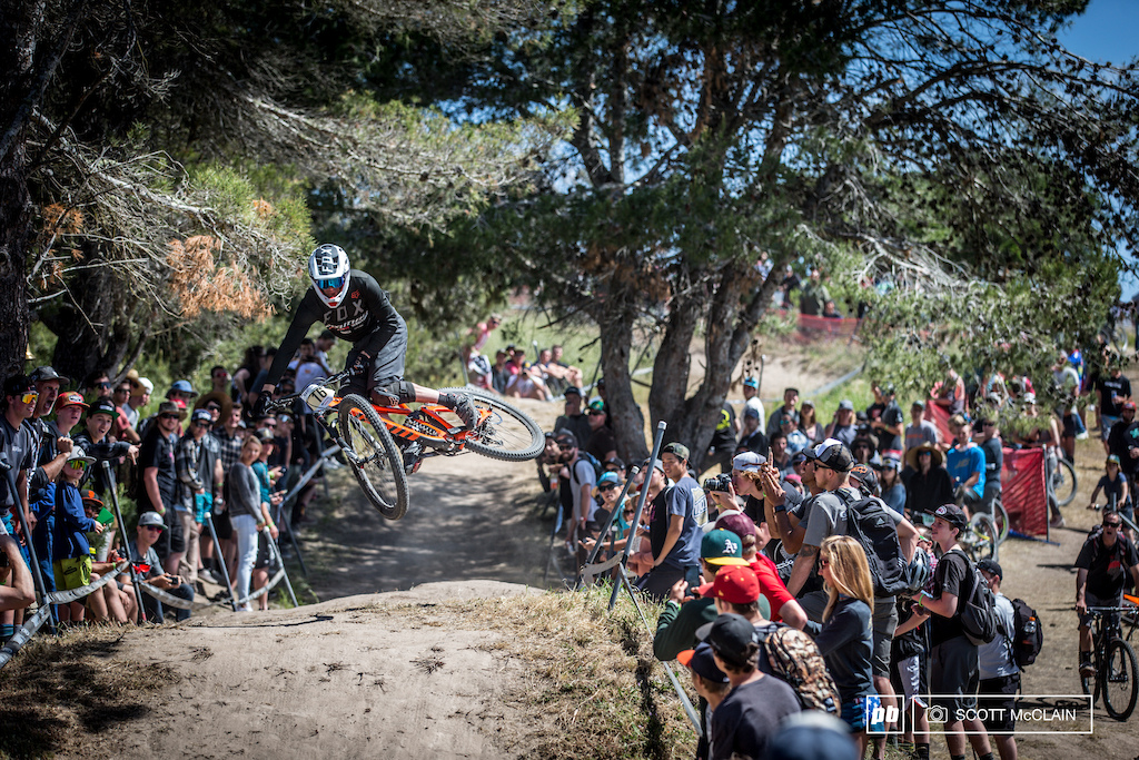 Downhill - Sea Otter Classic 2017 - Pinkbike