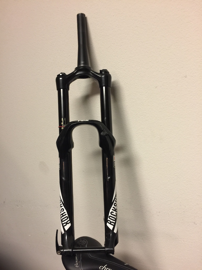 for sale rockshox pike $350 in good condition besides the normal scratches. I bought a fox 36 with deals can't turn down and that's why I'm selling my rockshox pike.
