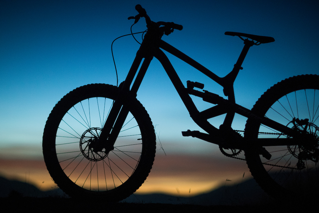 Louis Hamilton on the new COMMENCAL Furious 2017