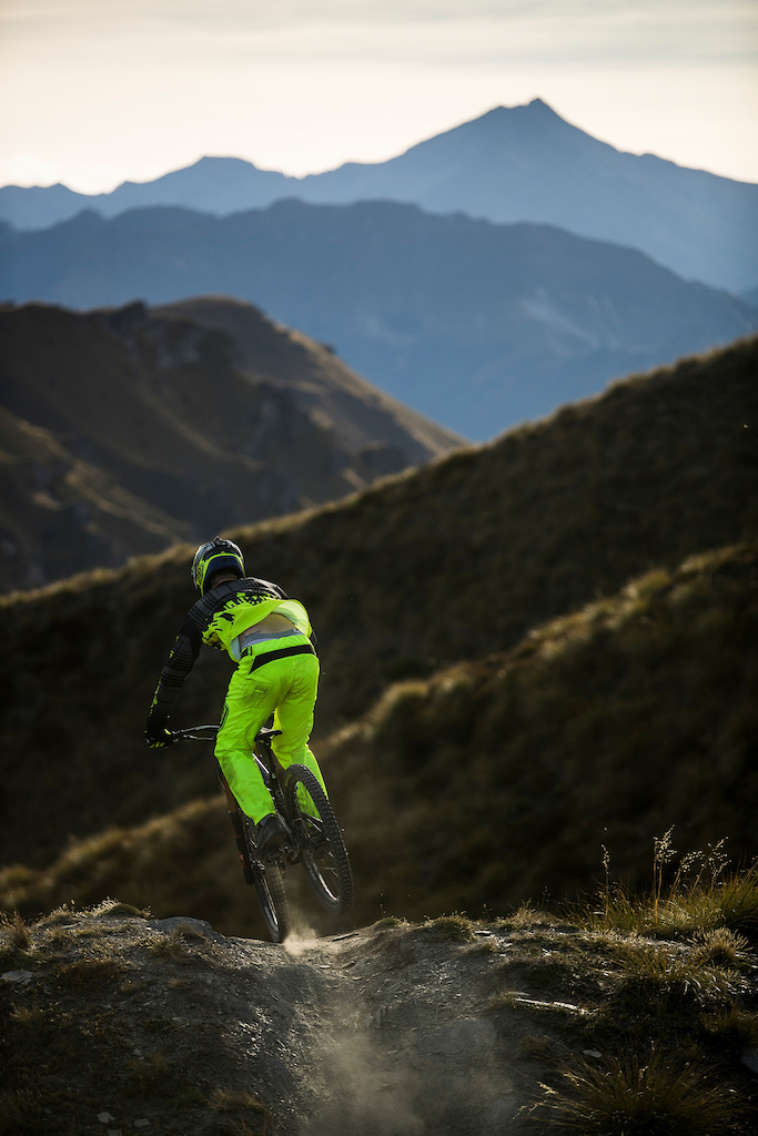Louis Hamilton on the new COMMENCAL Furious 2017
