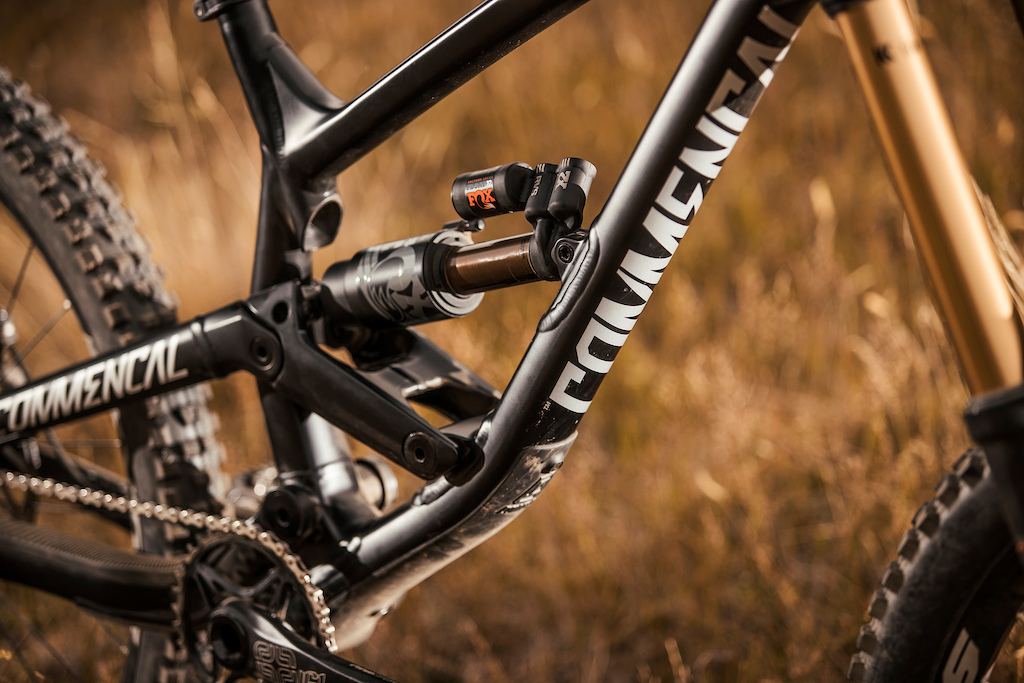 Louis Hamilton on the new COMMENCAL Furious 2017