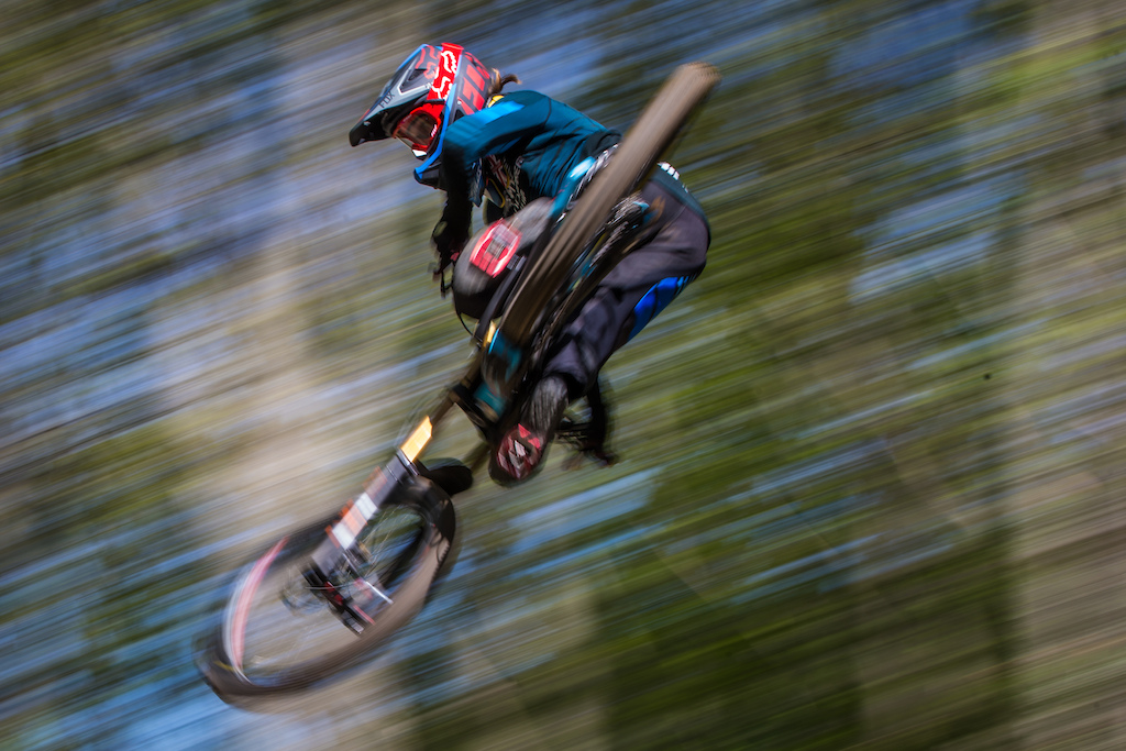 Laurie Greenland flying sideways in Lourdes DHI World Cup.