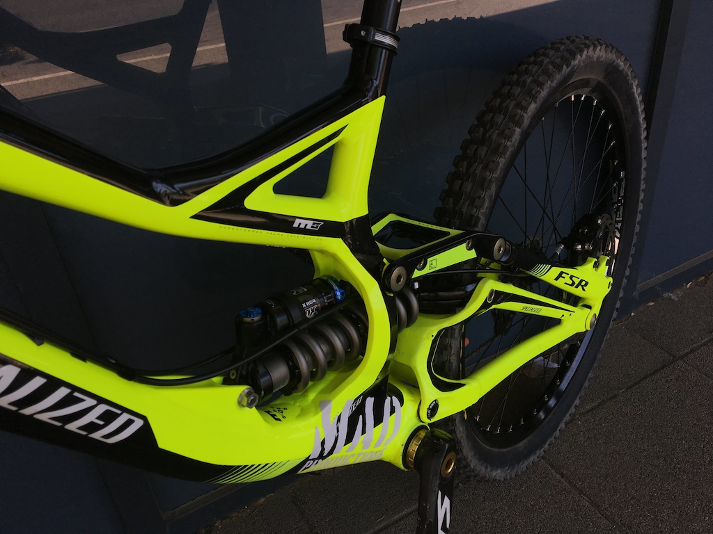 2011 Specialized Demo 8 II Fluo Yellow