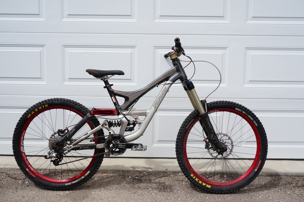2009 Medium - Specialized Demo 7i