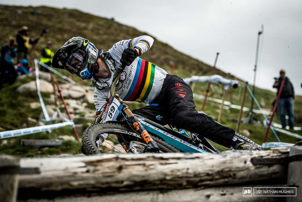 Zero Fort William wins to his name, but a rainbow striped arrow in his quiver... it's all eyes on Danny Hart this Sunday.