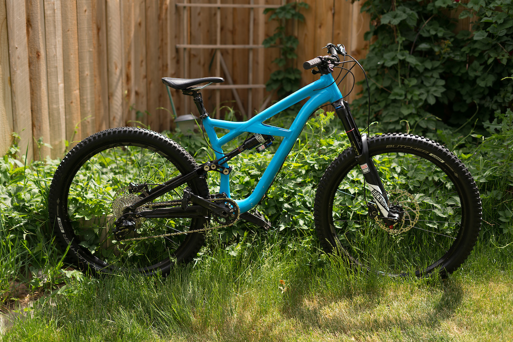 2015 Specialized Enduro 650b *upgraded - The Blue Dream