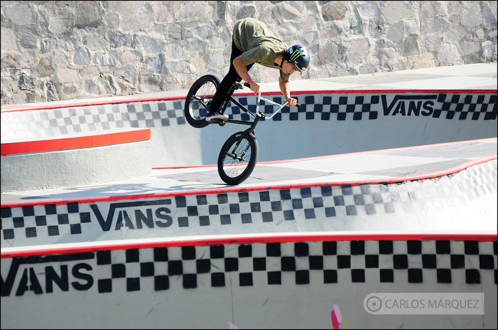 Cranmer, Tom Dugan, Larry Edgar, Dennis Enarson, Tyler Fernengel, Dan Foley, Kris Fox, Chase Hawk, Alex Hiam, Greg Illingworth, Sergio Layos, Dylan Lewis, Kevin Peraza, Dakota Roche, Corey Walsh, Jason Watts, Gary Young.