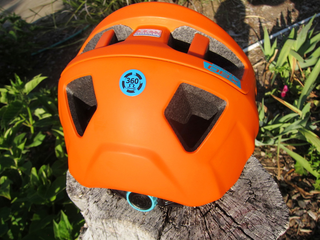 Leatt DBX 3.0 All Mountain Helmet - Review - Pinkbike