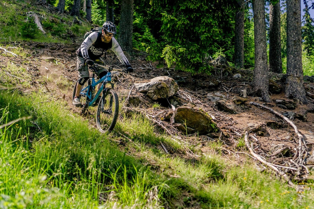 down the 100 ways trail  Reschenpass (Resia)
pic by Ryan Downes Photos