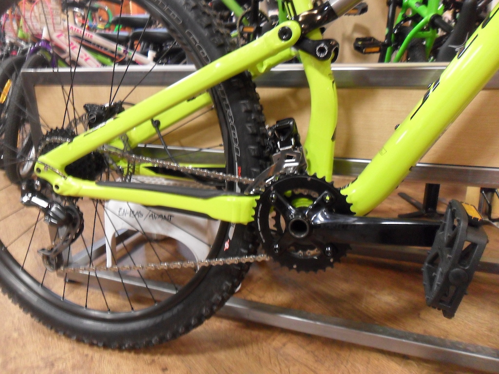 seating tubeless road tires