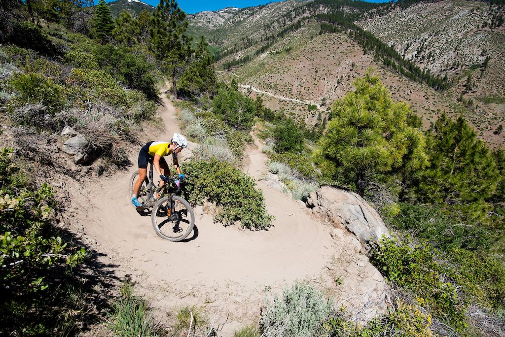 Sofia Gomez Villafone rounds a switchback on the Ash to Kings trail Sunday.