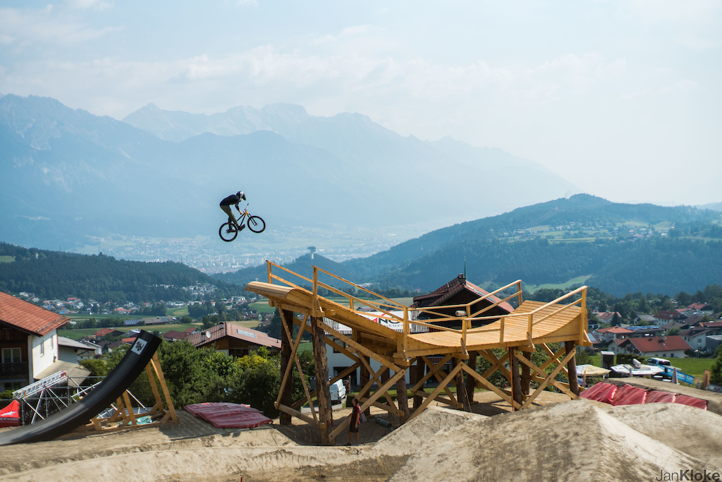 Slopestyle Finals at Crankworx Innsbruck - Photo by Jan Kloke