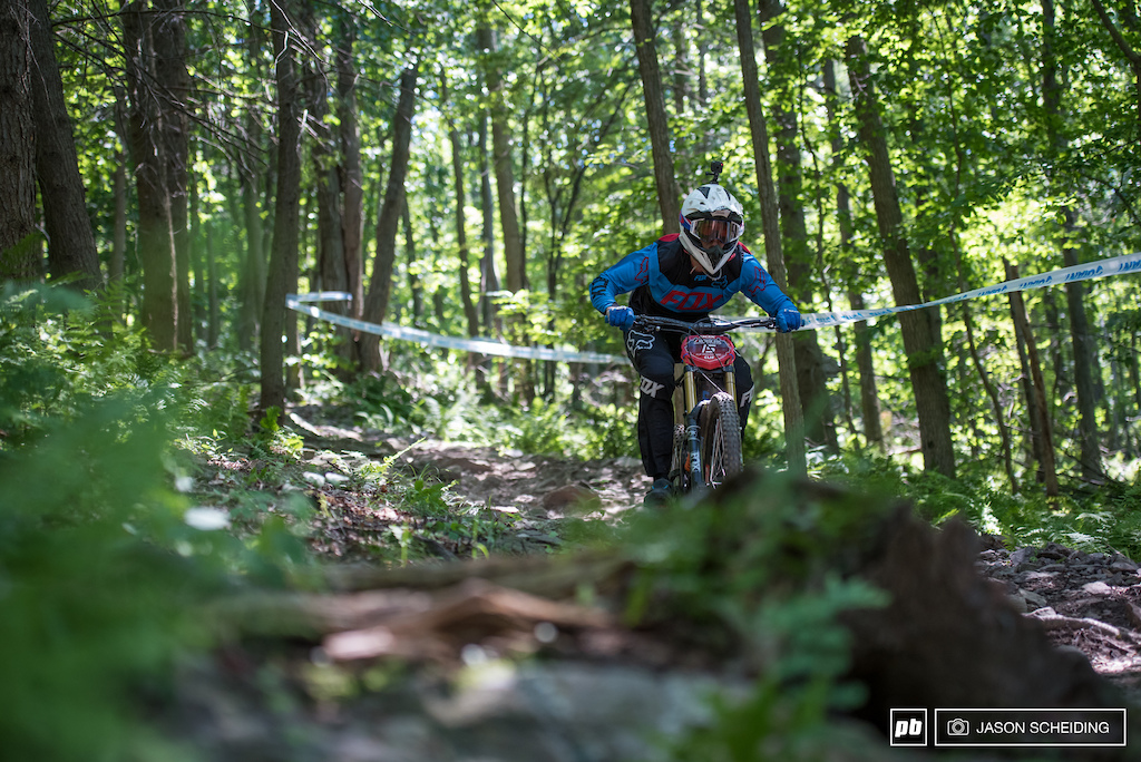 Steve Estabrook has been making a name for himself this season, and has been laying down some very fast times on the race course. 3rd place in DH only 2.27 sec of the lead.