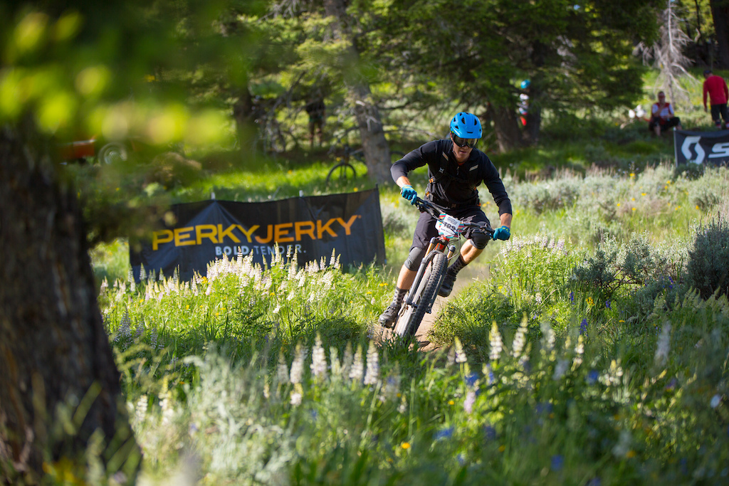 Jeffrey Pugsley races the Vet Expert Division in Round 3 of the 2017 SCOTT Enduro Cup presented by Vittoria in Sun Valley, Idaho on July 2nd 2017. Photographer Noah Wetzel, courtesy of Enduro Cup