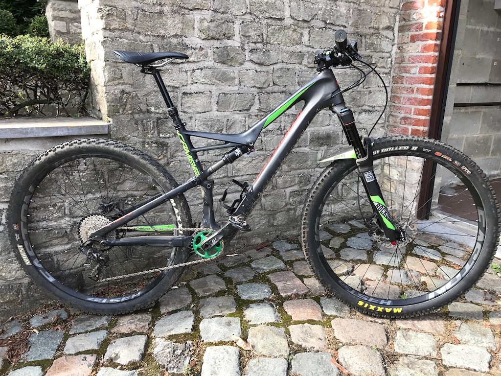 2016 Specialized Camber Carbon 29er with Pikes