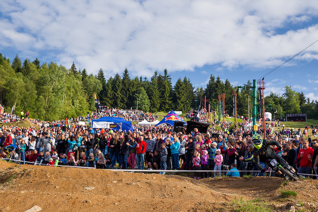 Finals and podiums during round 4 of the 2017 4X Pro Tour at JBC Bike Park, Jablonec, Scotland, Czech Republic on July 15 2017. Photo: Charles A Robertson