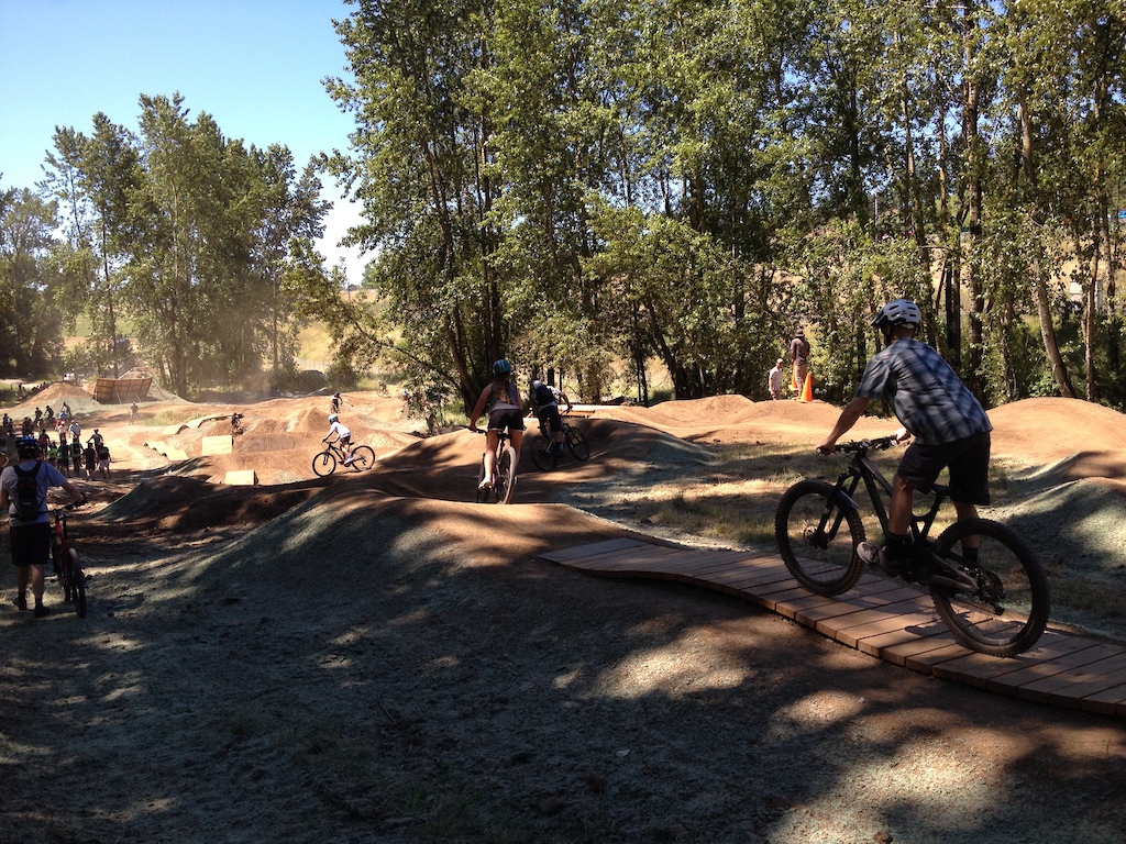 Opening day, Skills Area at Gateway Green, Portland Oregon was rocking all afternoon!
