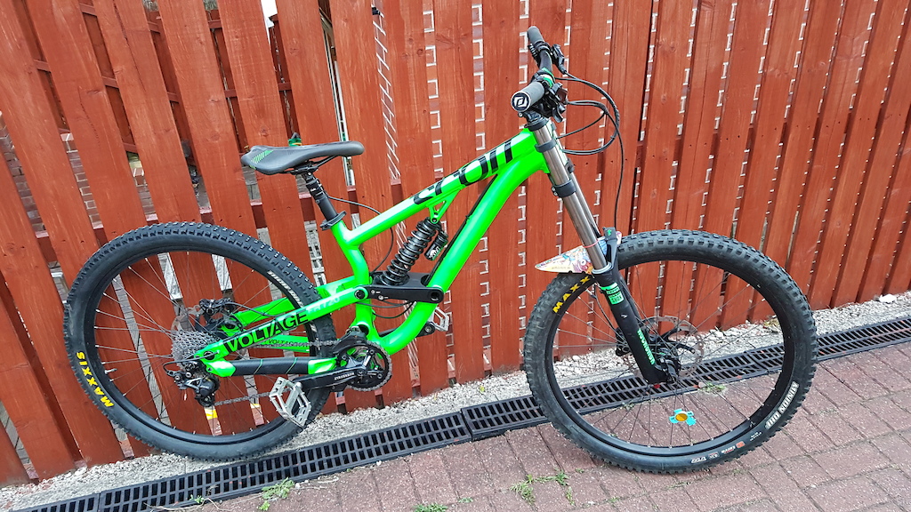 2015 Scott Voltage FR 720
