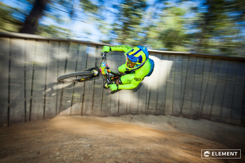 Ryan Leutton bringing it home on the 'Tunnel Vision' trail.